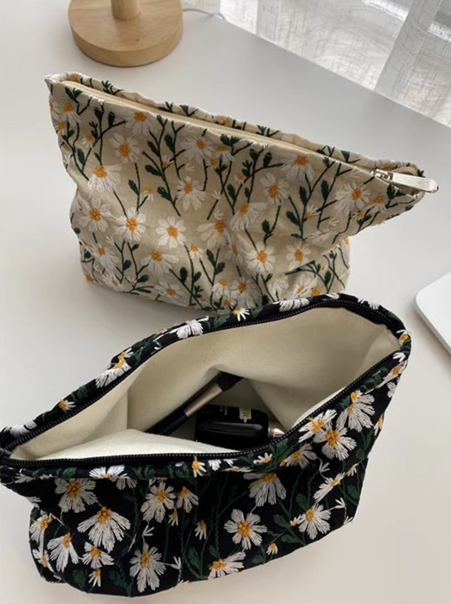 Floral Embroidered Cotton Pouch - ZoocomingTree
