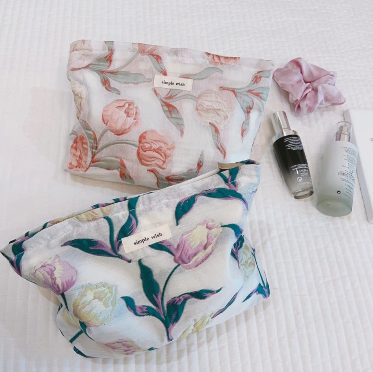 Floral Embroidered Fabric Pouch - ZoocomingTree
