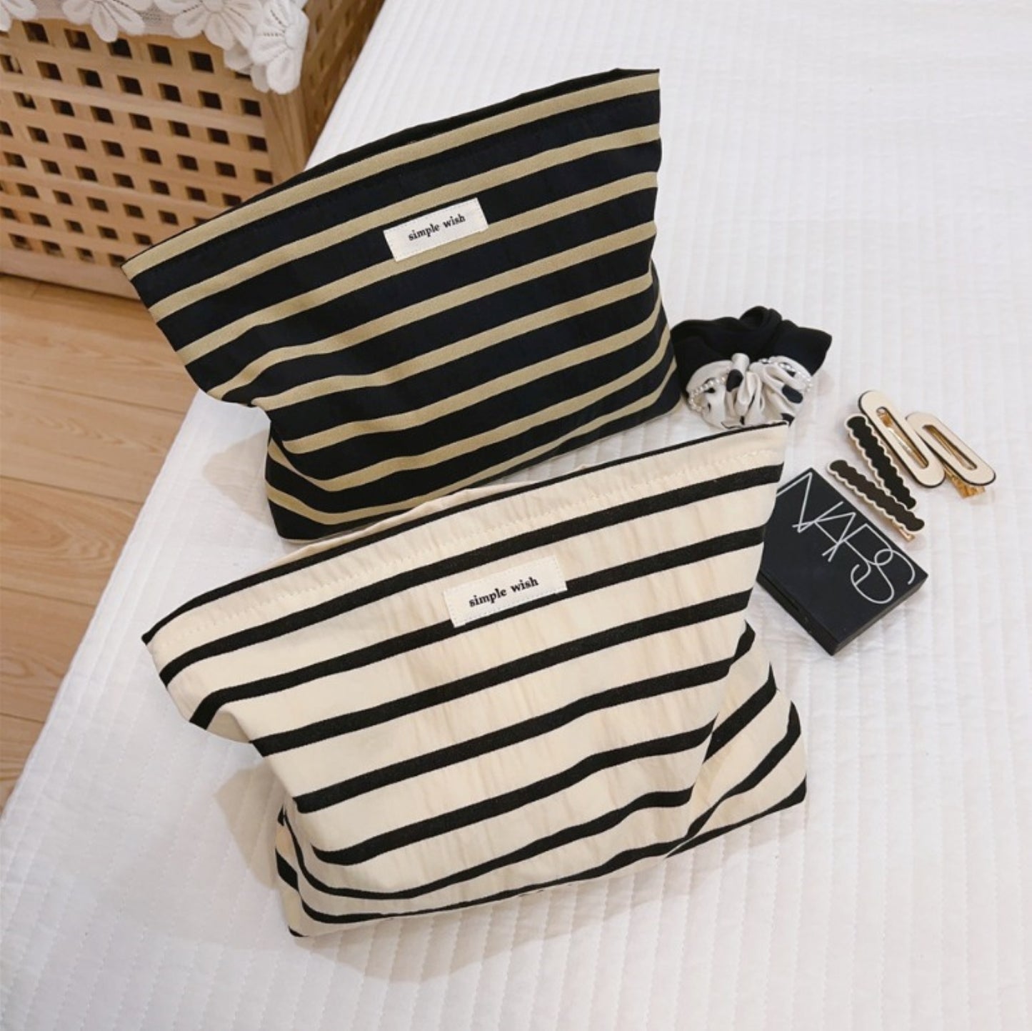 Stripe Makeup Zipper Pouch - ZoocomingTree