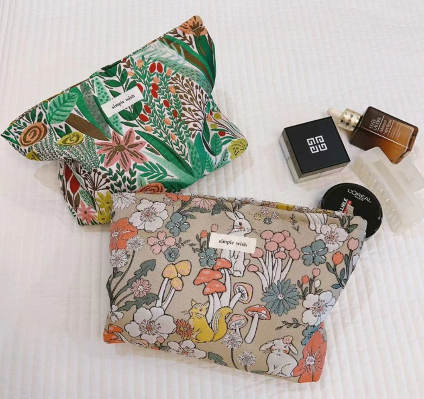 Green Forrest Makeup Zipper Pouch - ZoocomingTree