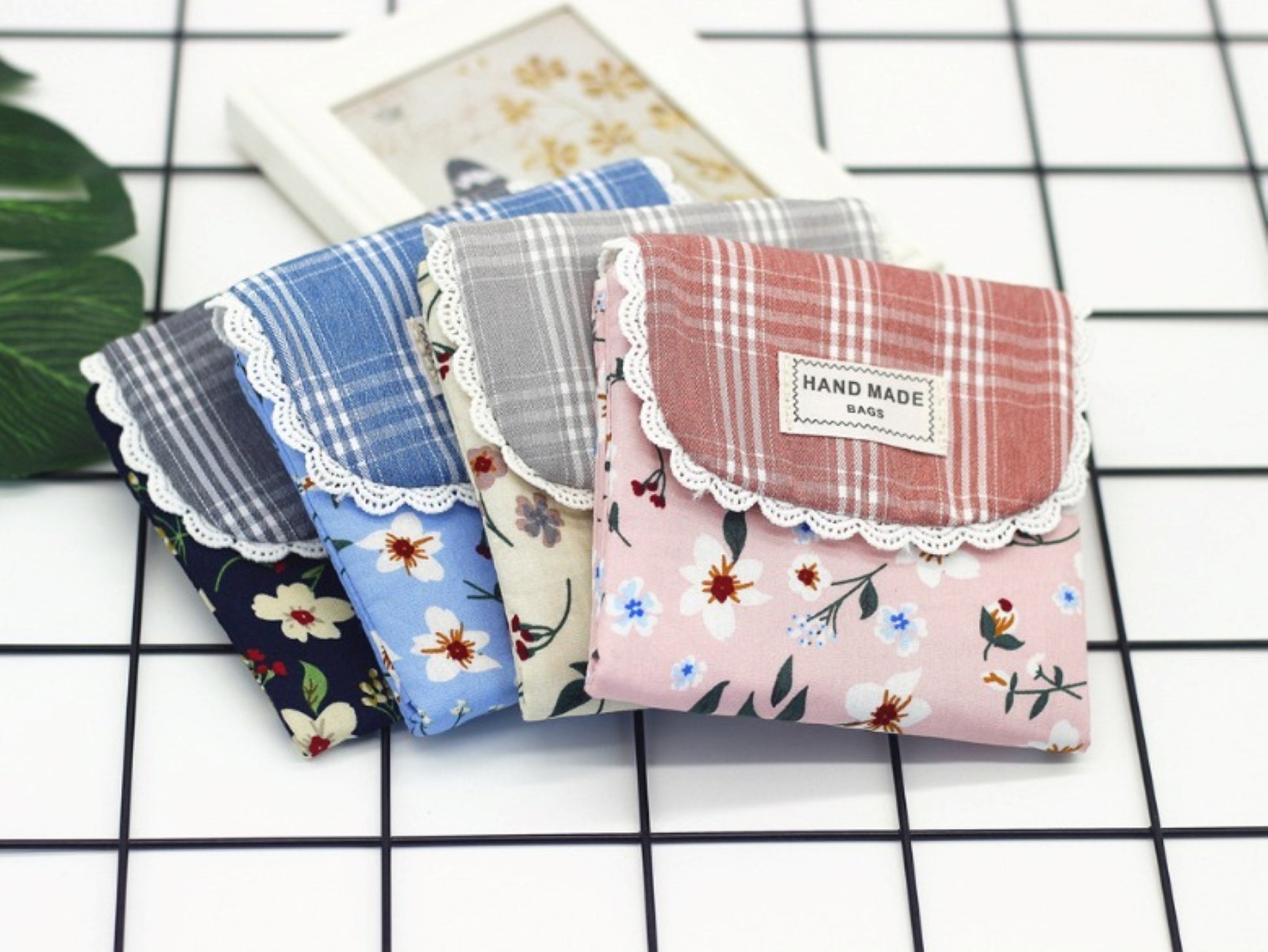 Floral Cotton Feminine Sanitary Pouch - ZoocomingTree