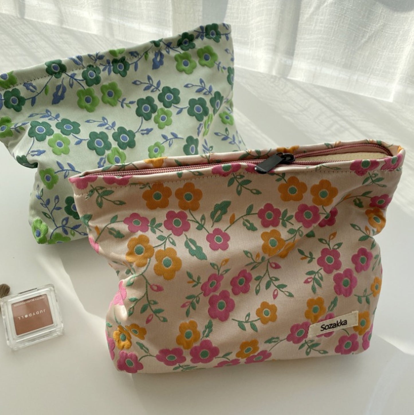 Floral Fabric Makeup Zipper Pouch - ZoocomingTree