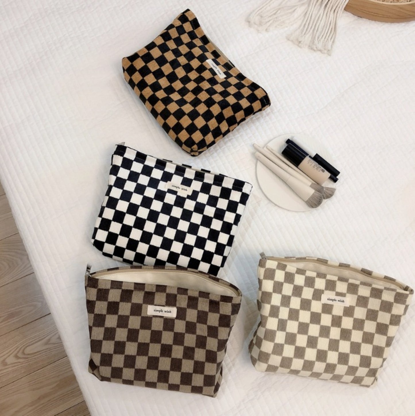 Checkerboard Plaid Makeup Pouch - ZoocomingTree