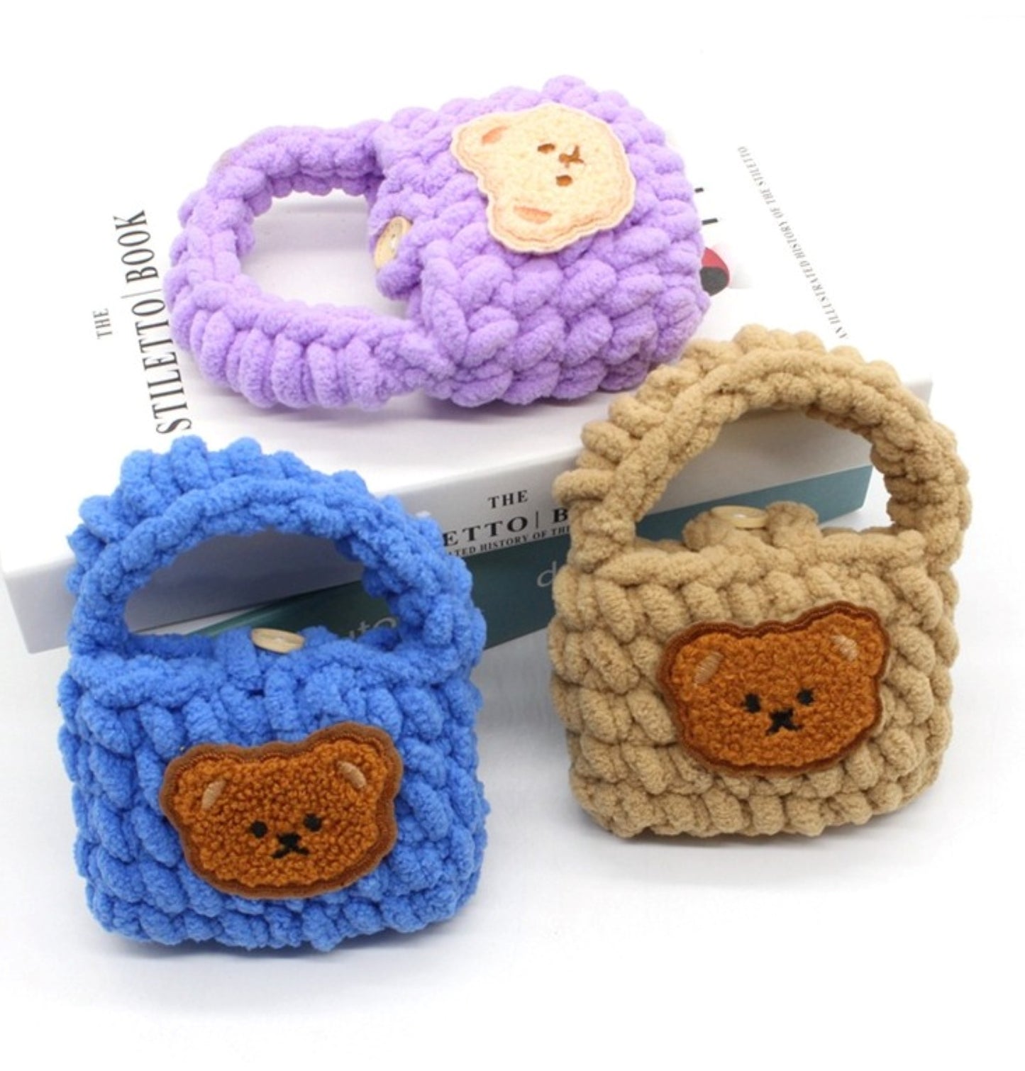 Chunky Knitted AirPods Case - ZoocomingTree