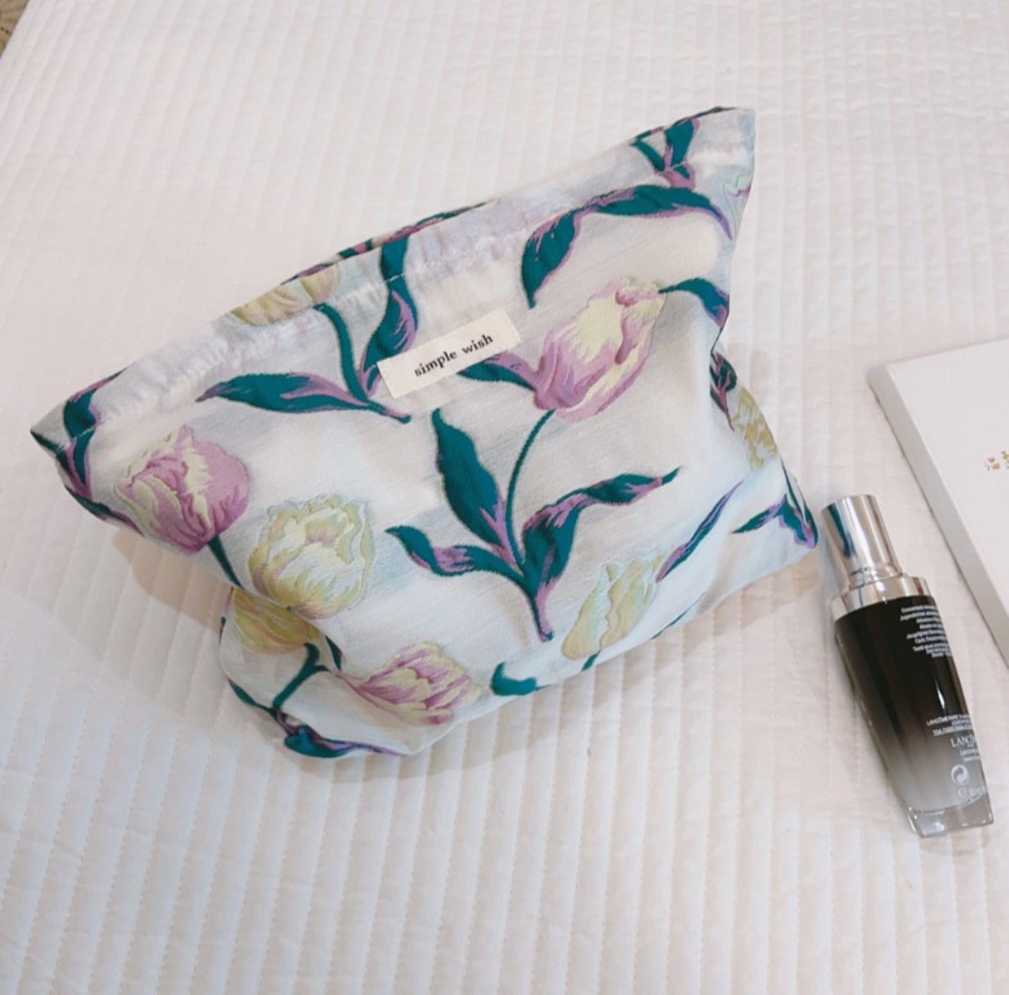 Floral Embroidered Fabric Pouch - ZoocomingTree