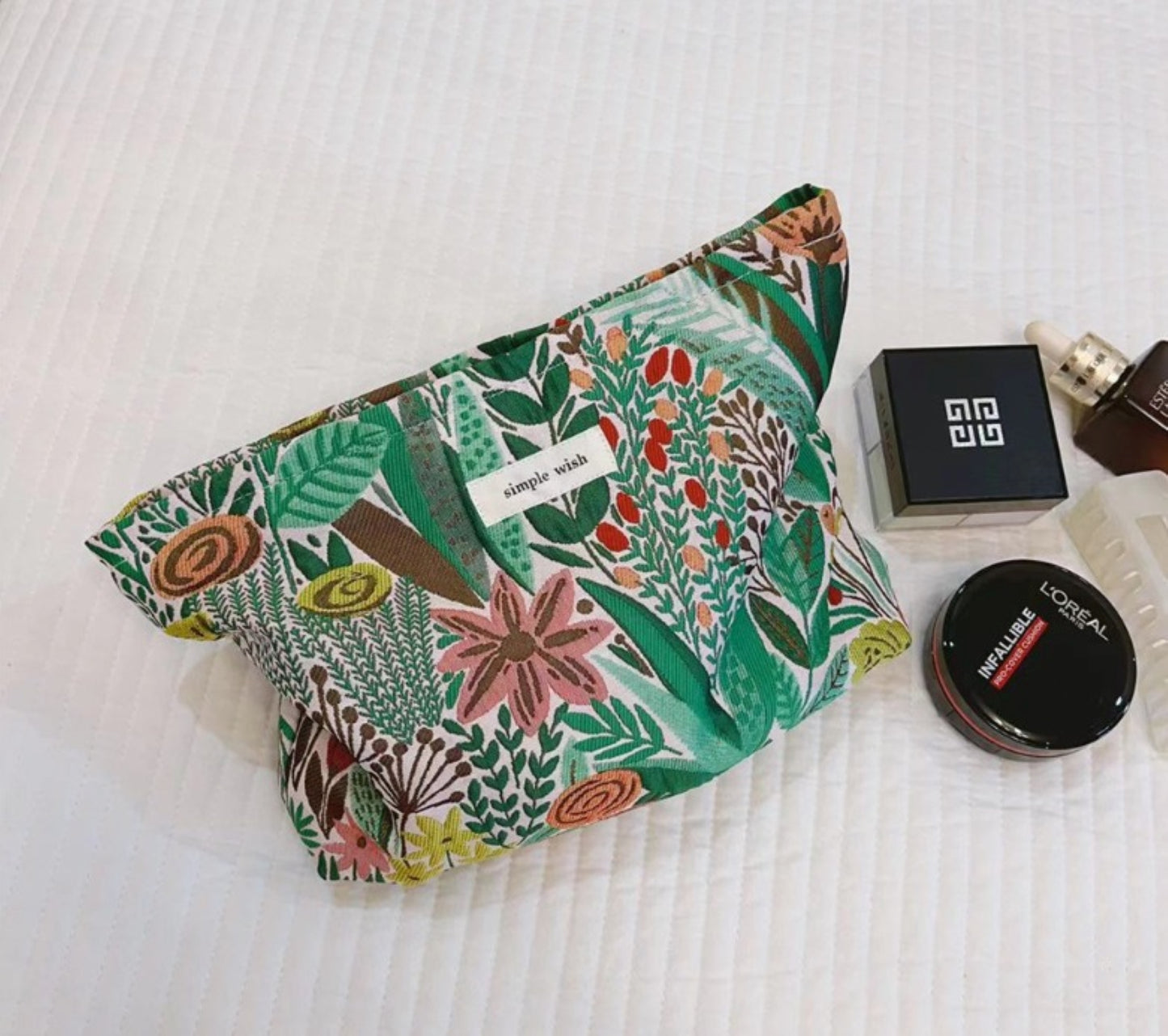 Green Forrest Makeup Zipper Pouch - ZoocomingTree