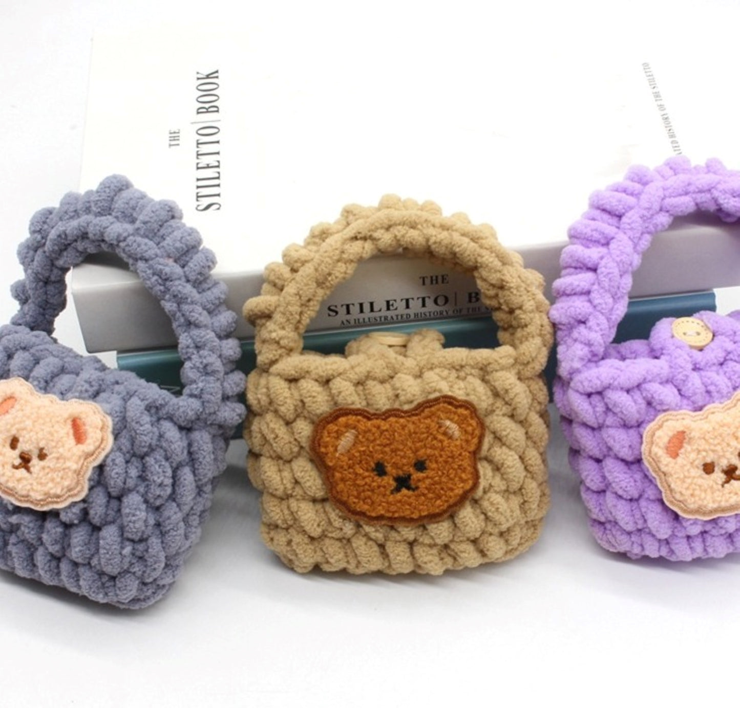 Chunky Knitted AirPods Case - ZoocomingTree