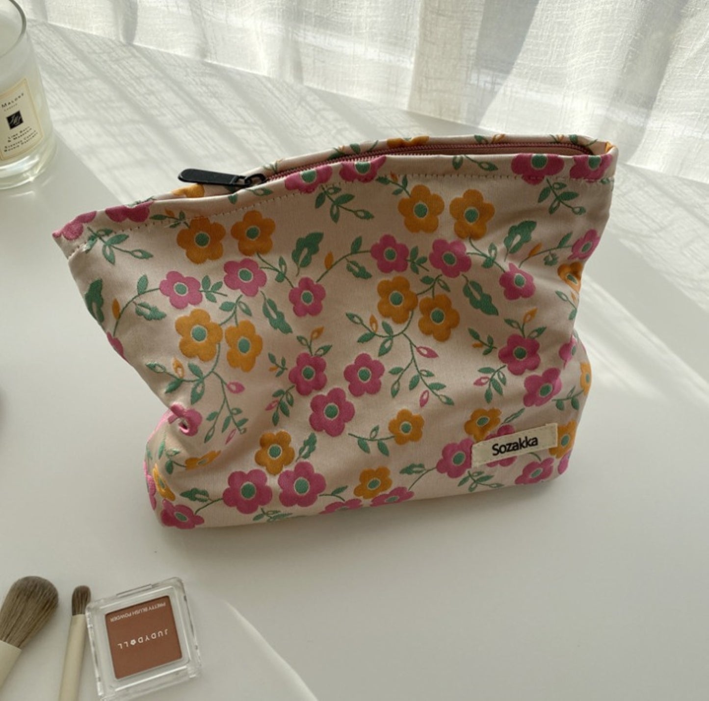 Floral Fabric Makeup Zipper Pouch - ZoocomingTree