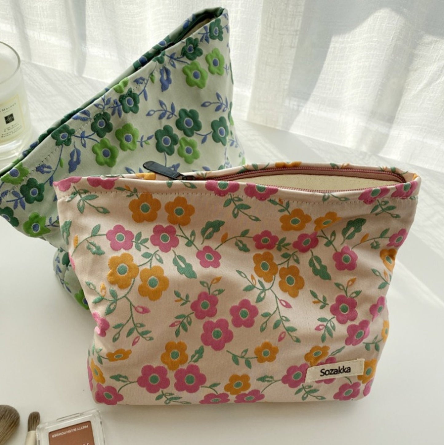 Floral Fabric Makeup Zipper Pouch - ZoocomingTree