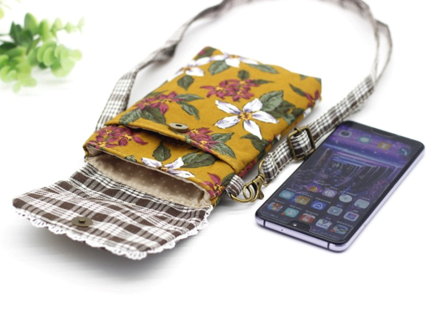 Floral Cotton Crossbody Phone Purse - ZoocomingTree