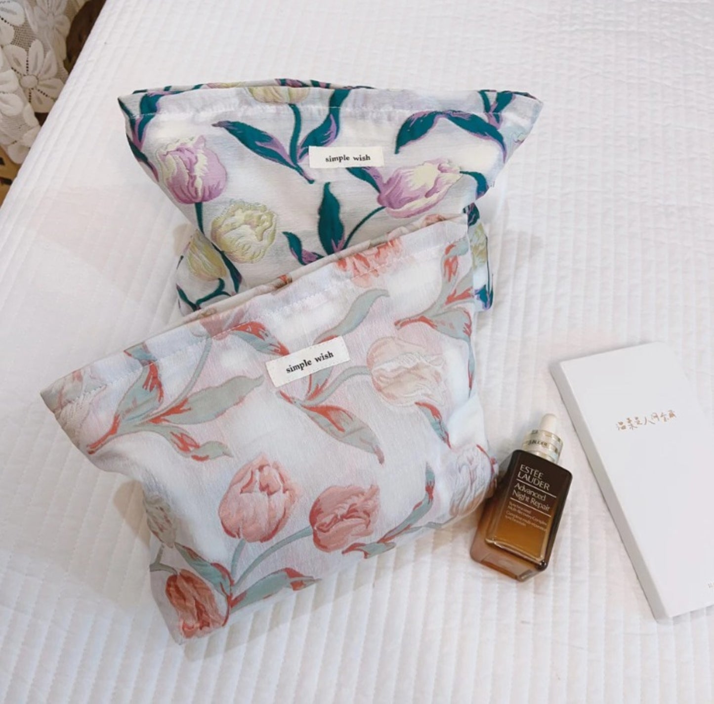Floral Embroidered Fabric Pouch - ZoocomingTree