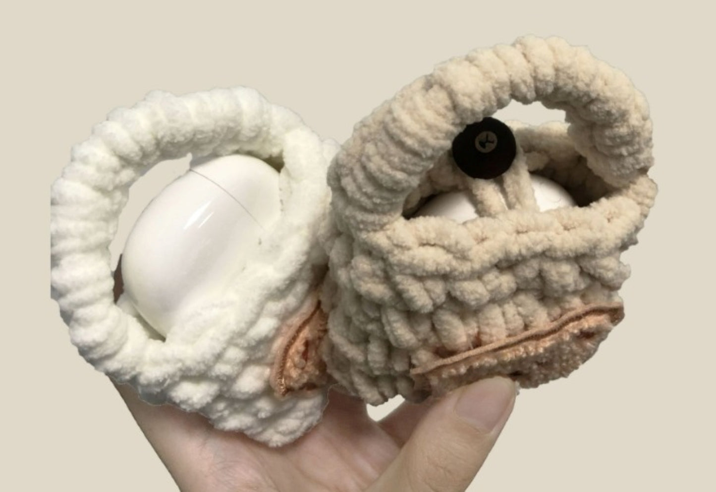 Chunky Knitted AirPods Case - ZoocomingTree