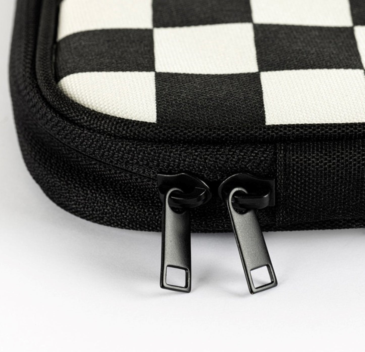 Check Pattern 13" Laptop Sleeve - ZoocomingTree