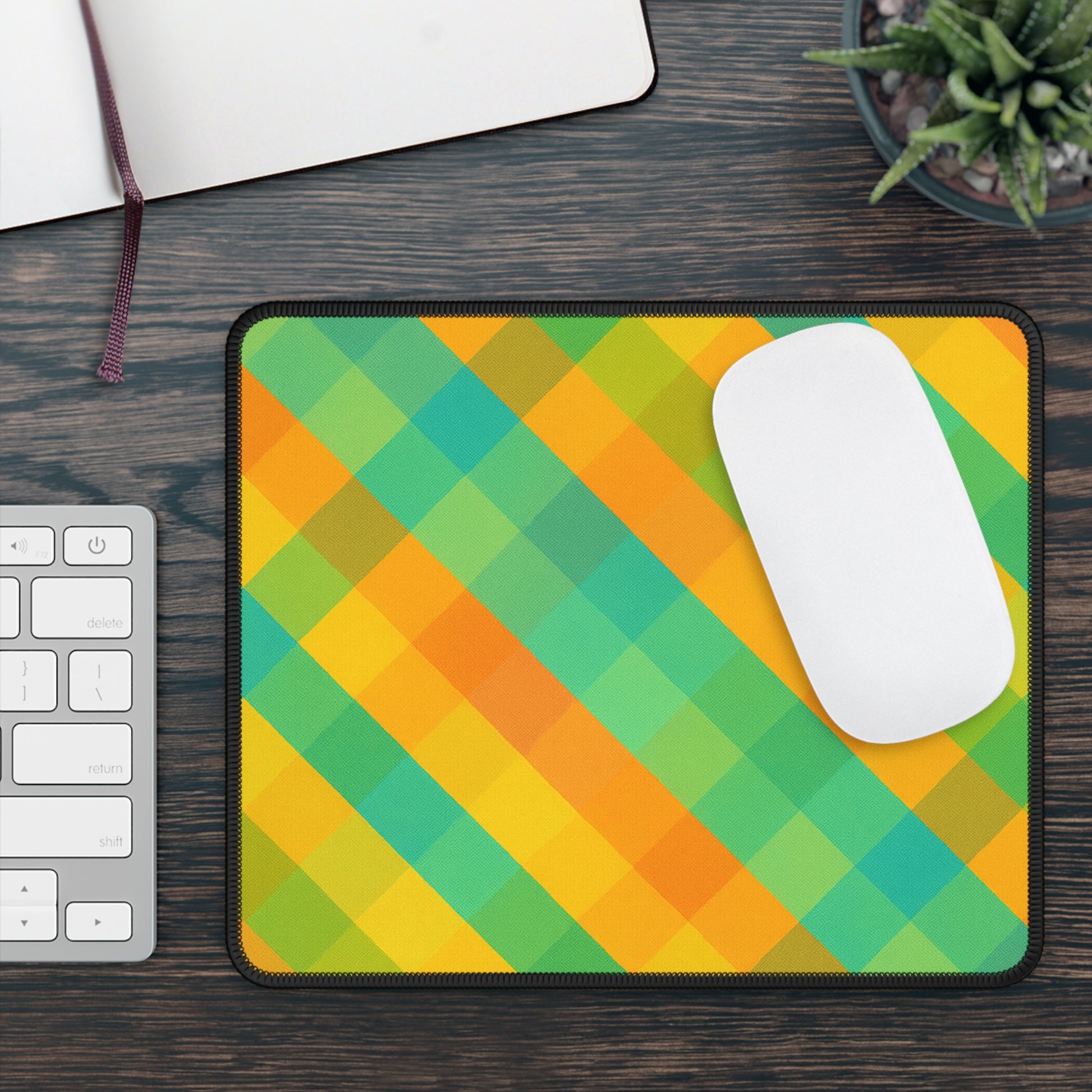 Madras-Inspired Plaid Gaming Mouse Pad - ZoocomingTree