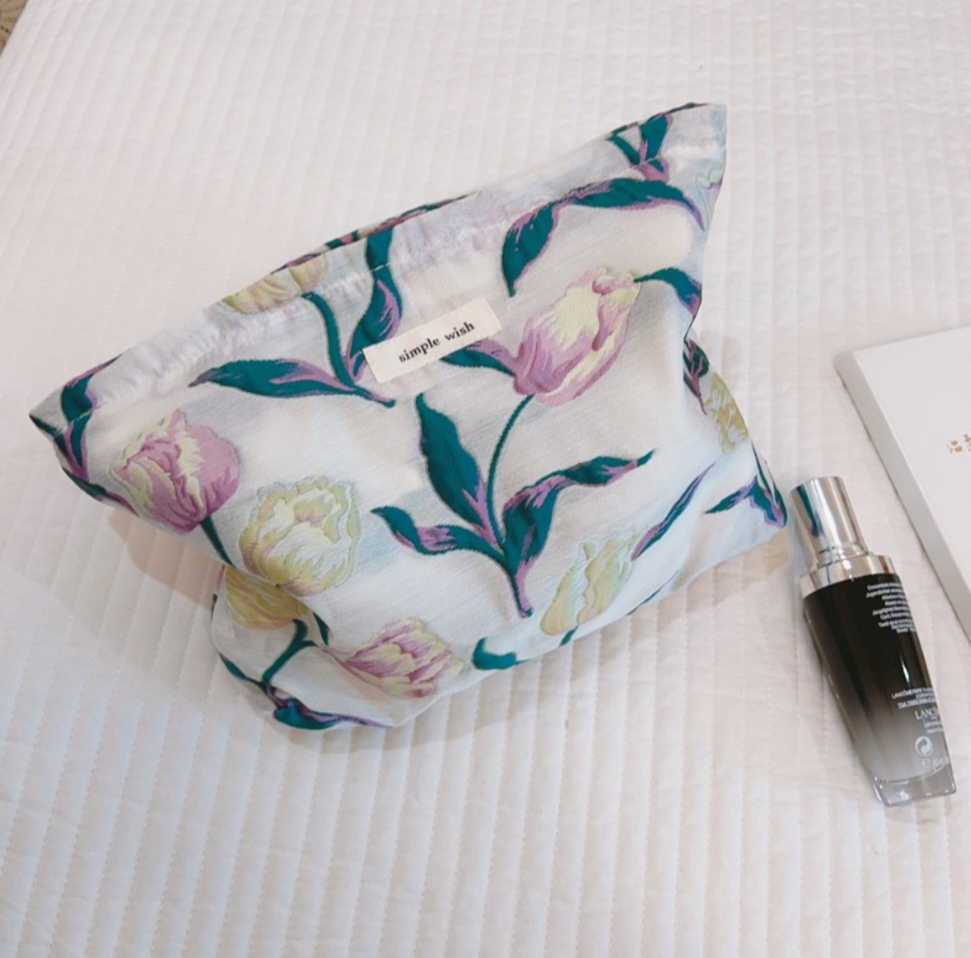 Floral Embroidered Fabric Pouch - ZoocomingTree