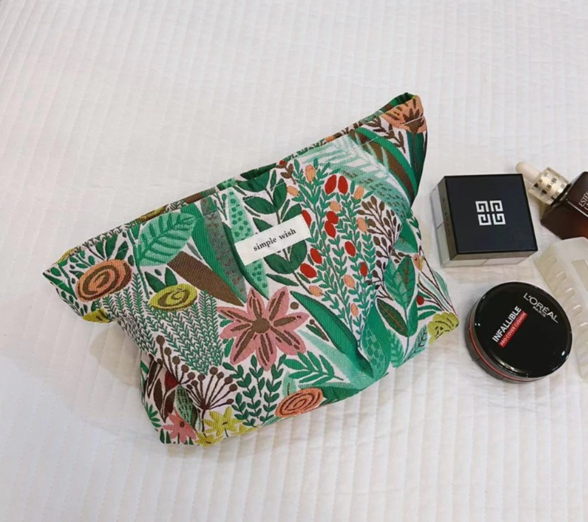 Green Forrest Makeup Zipper Pouch - ZoocomingTree