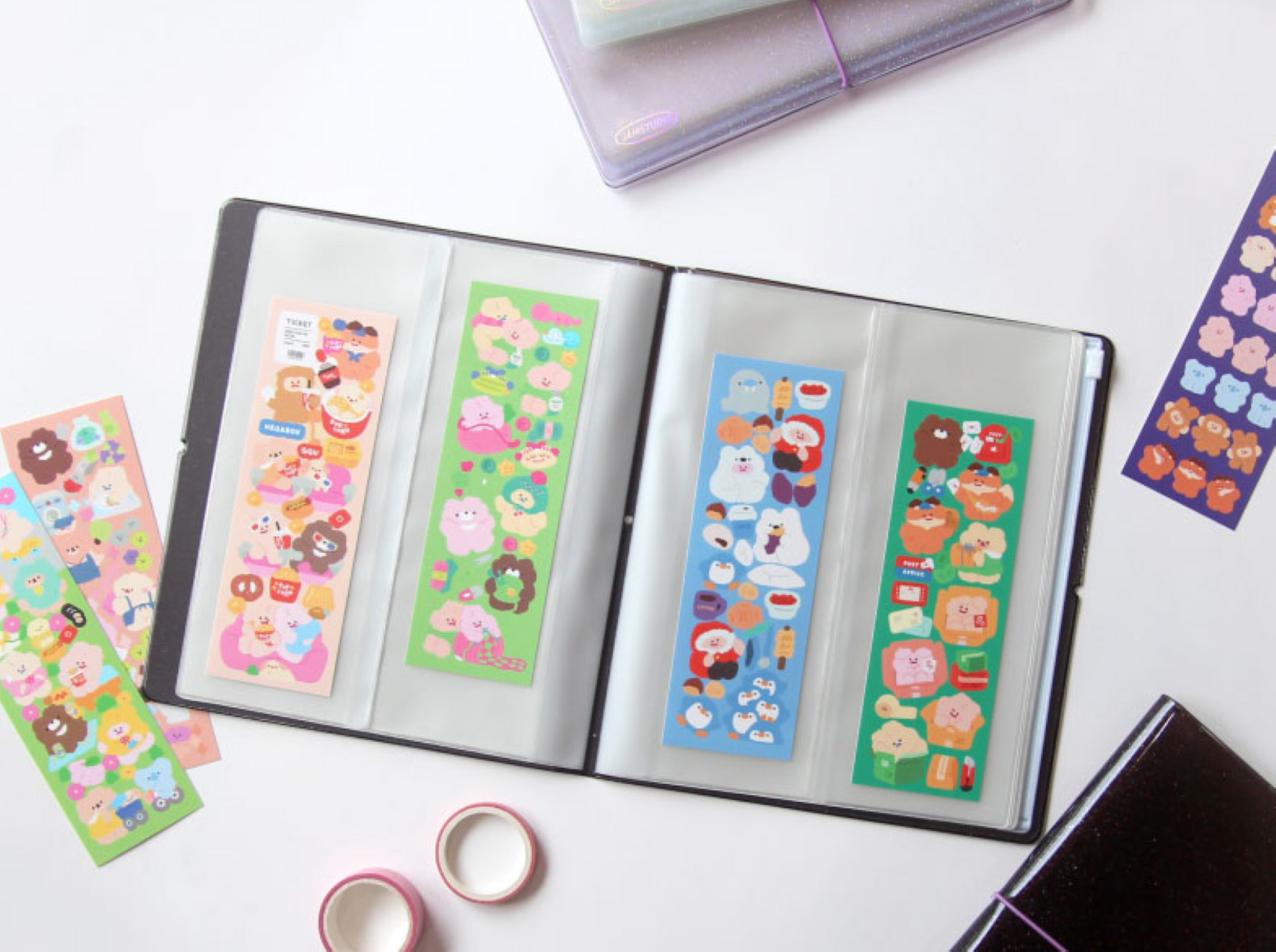 Seal Sticker Storage Album - ZoocomingTree